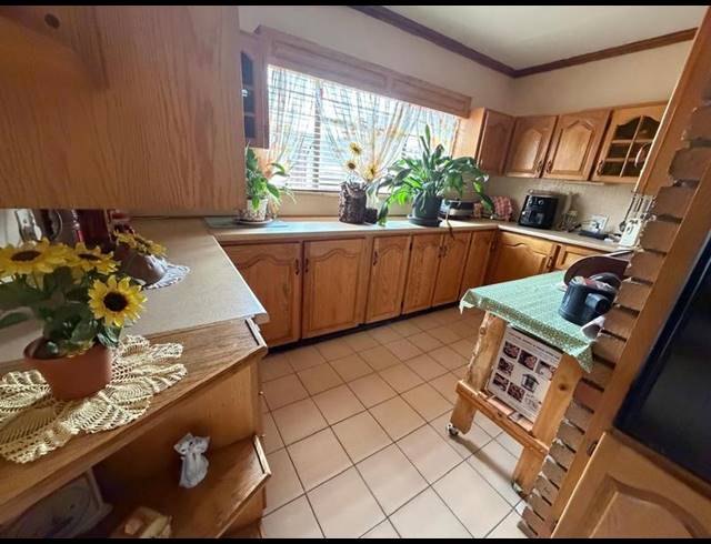 3 BEDROOM HOUSE FOR SALE IN CASSELDALE